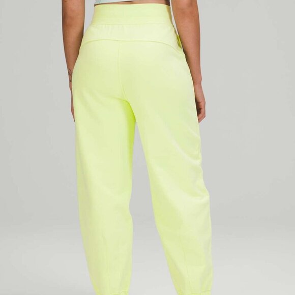 lululemon athletica Pants - Lululemon Relaxed Fit Super-High Rise French Terry Full Length Jogger Size 6